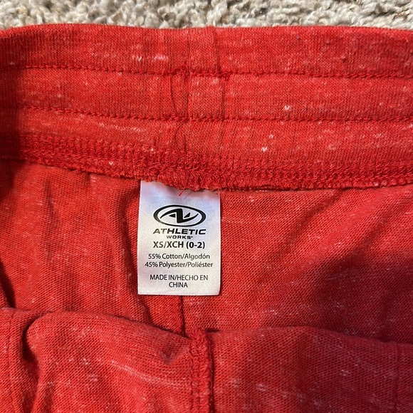 Red Athletic Works Shorts - Picture 5 of 5